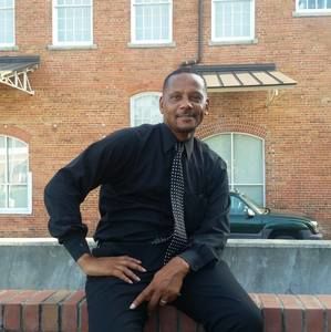 Meet your Posher, Kenneth